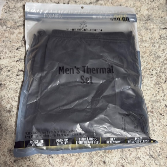 Thermajohn men’s thermal set - Picture 1 of 4